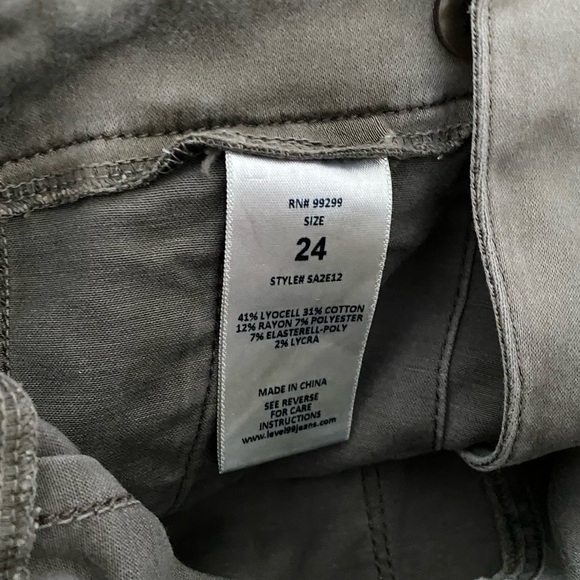Women’s Level 99 Army Green Brooklyn Skinny Zipper Cargo Pants Size 24 - Picture 6 of 6